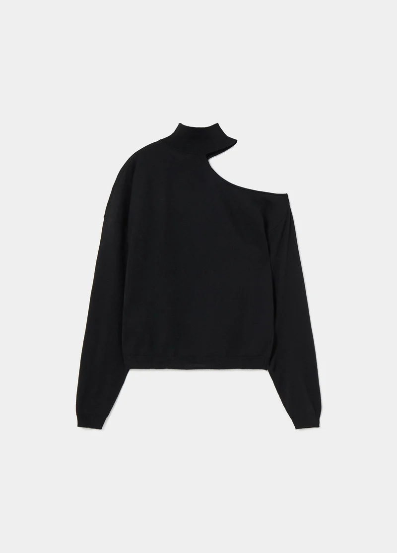 High-neck sweater with opening