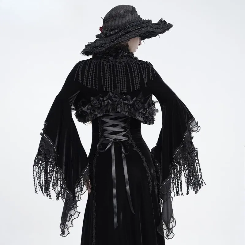 Gothic-Umhang aus Samt für Damen mit Rosenrüschen, Quasten und ausgestellten Ärmeln.