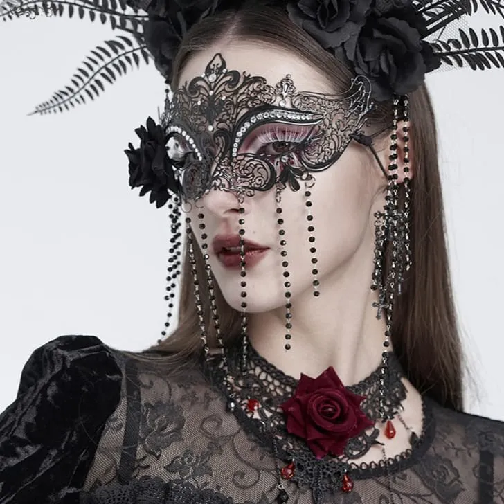 Schwarze Gothic-Maske für Damen mit Rosenmuster, Perlenbesatz und Fransen.