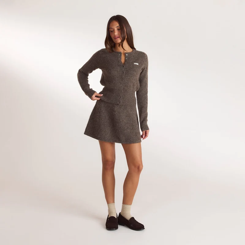 Tailierte Strickjacke - Aschbraun