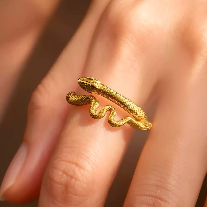 Gothic-Ring für Damen mit Schlangenmotiv und offenem Band