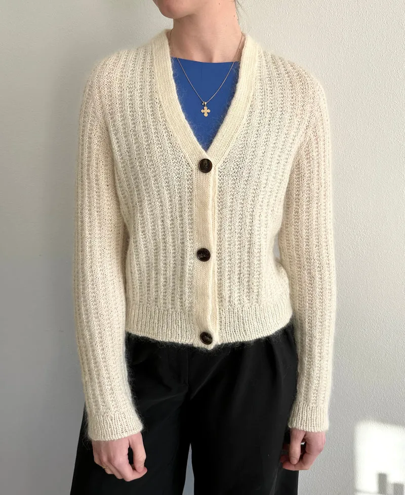 Cardamom Cardigan - English
