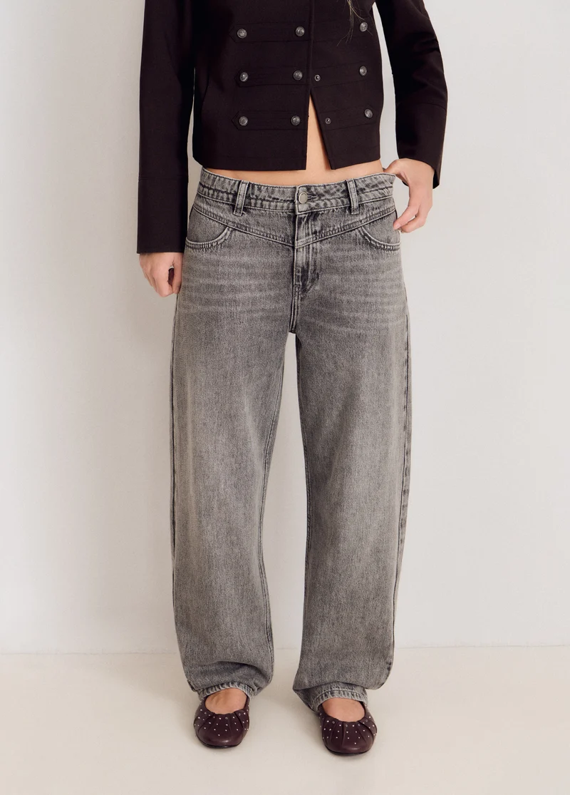 Mid-rise barrel-leg jeans
