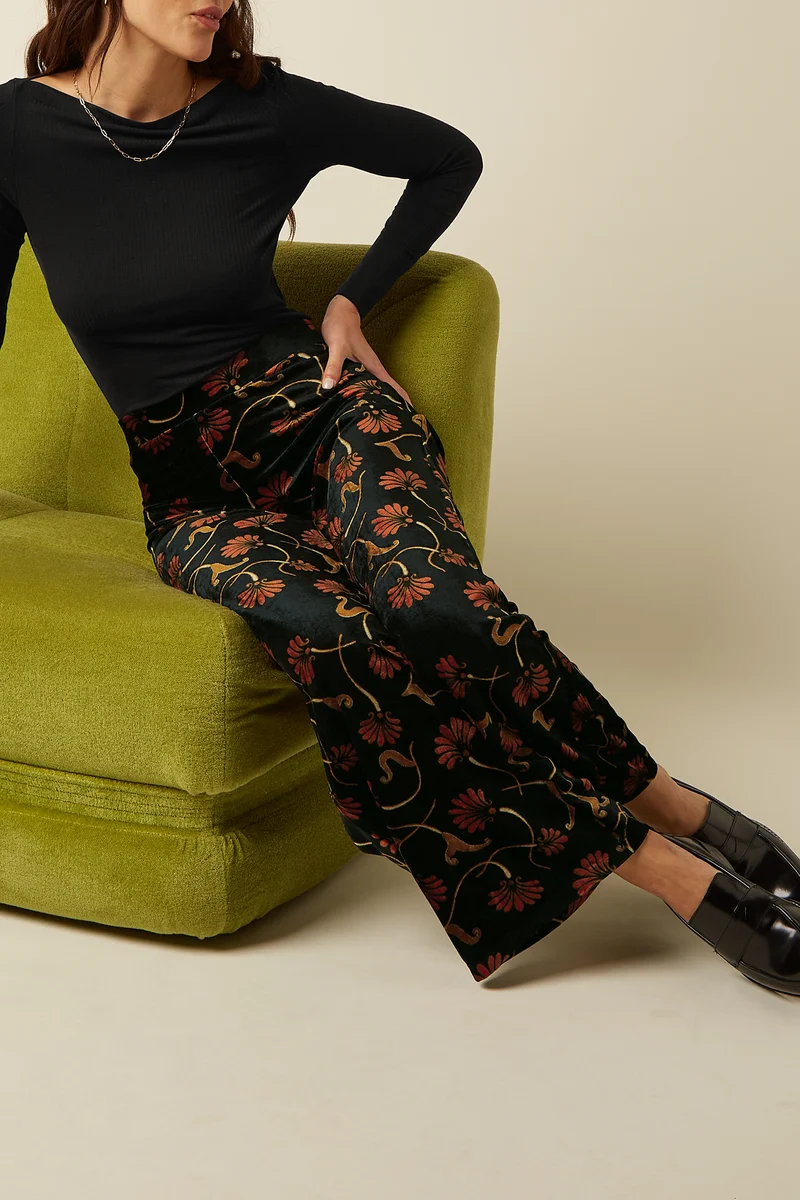 Sara Pants Marconi