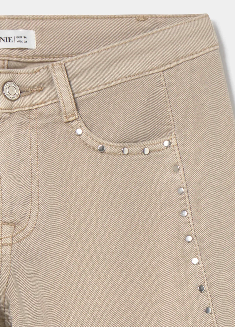 Straight-leg trousers with studs