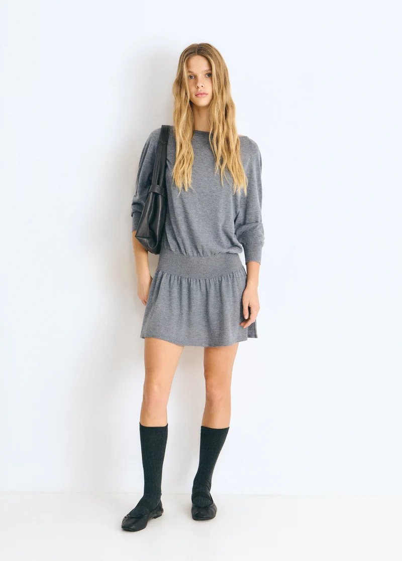 Open-neck dress