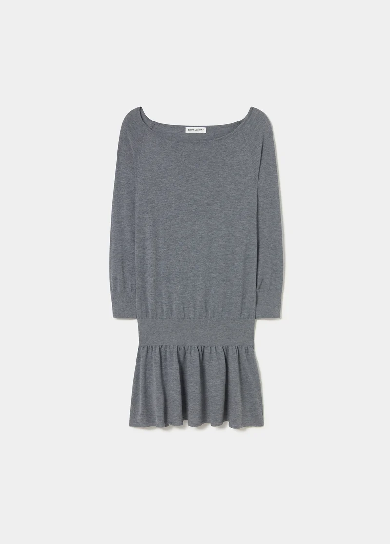 Open-neck dress