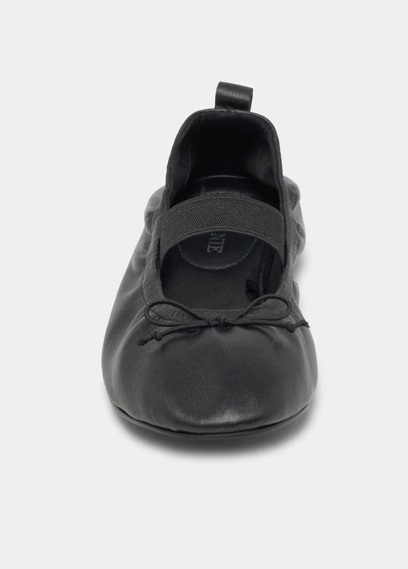 Patent leather ballet flat