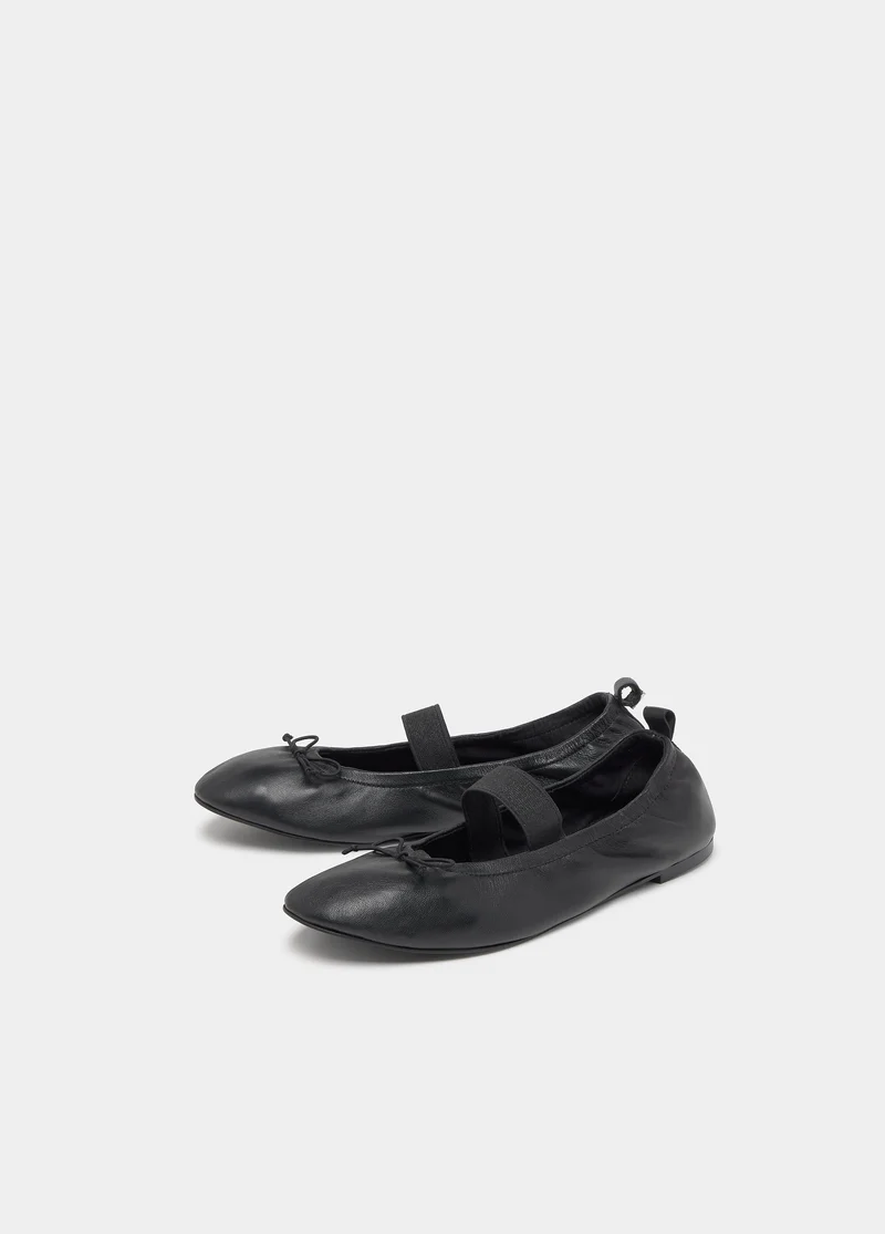 Patent leather ballet flat