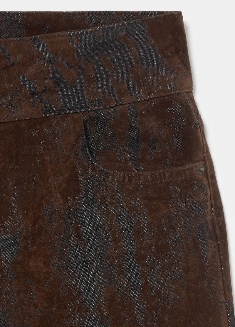 Brown flocked trousers