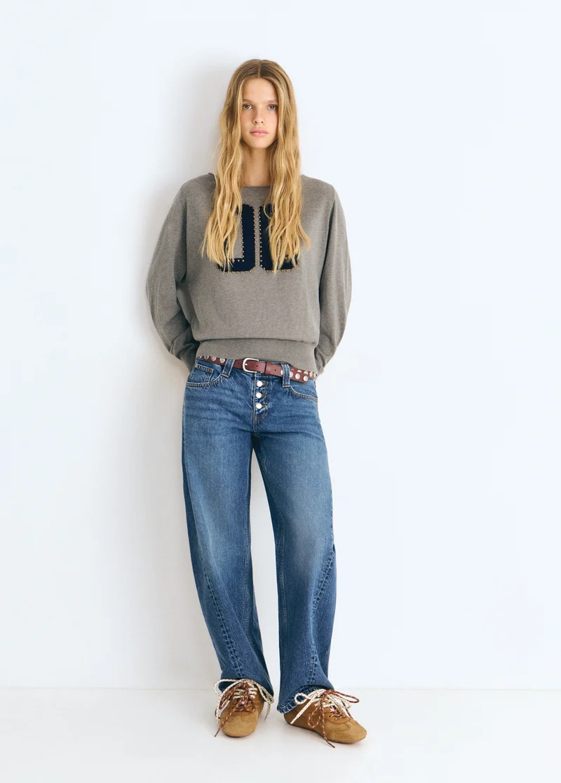 Barrel-leg trousers