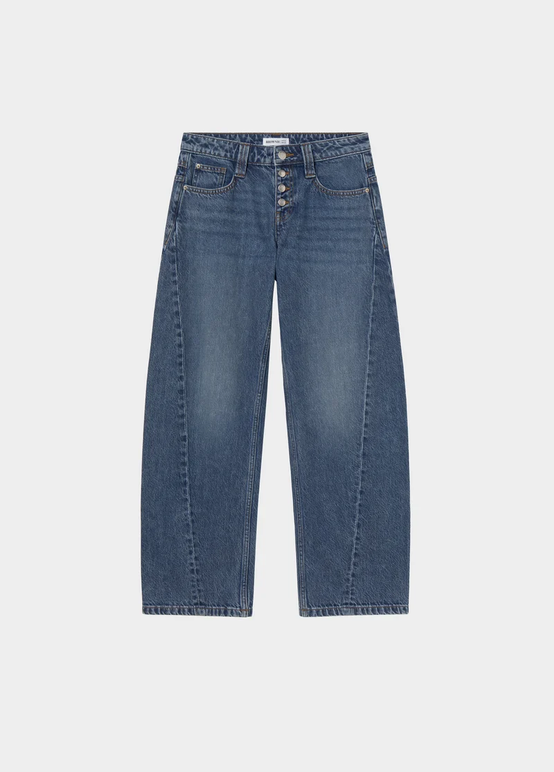 Barrel-leg trousers