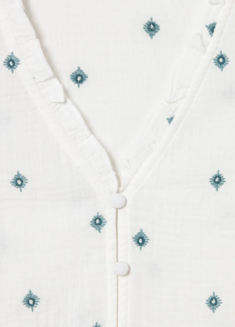 Double-layer blouse with embroidery
