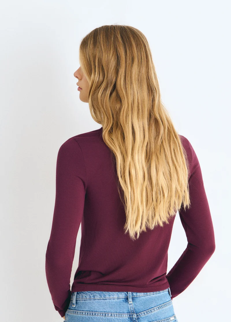 Front cut-out T-shirt