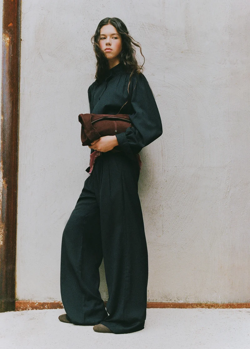 Gathered bomber jacket with buttons