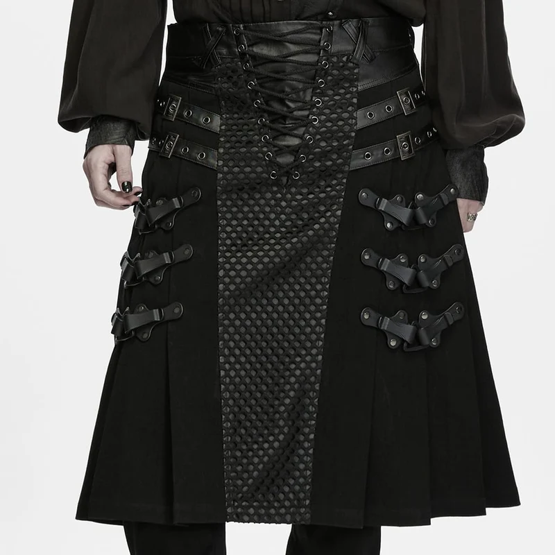 Herren-Punk-Rock mit Schnallenriemen, Falten und Patchwork-Design