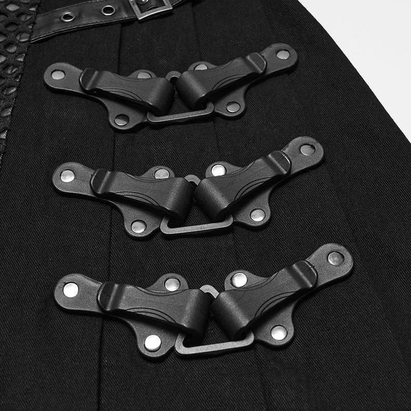 Herren-Punk-Rock mit Schnallenriemen, Falten und Patchwork-Design