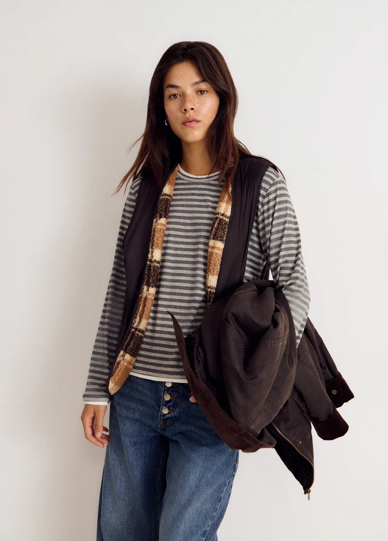 Chaqueta encerada con chaleco borrego