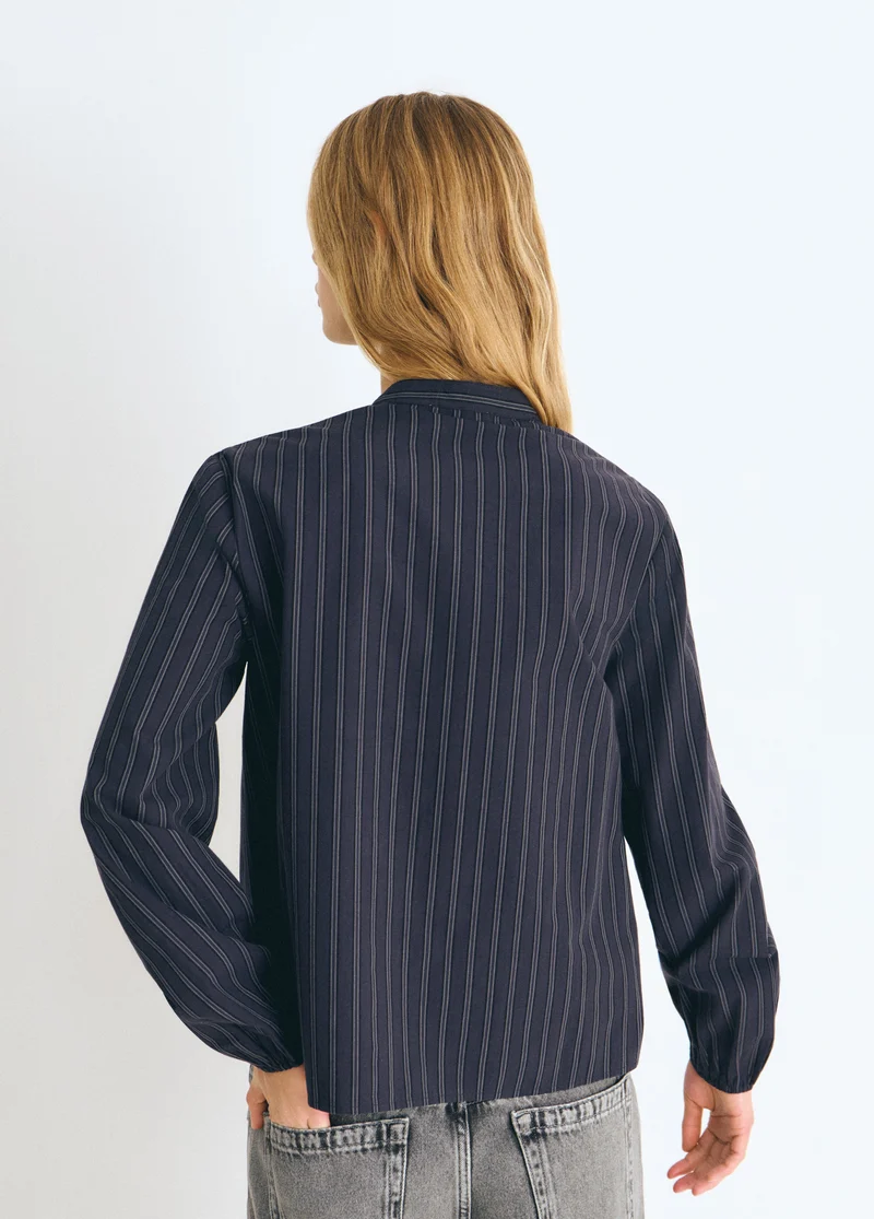 Puffy striped blouse