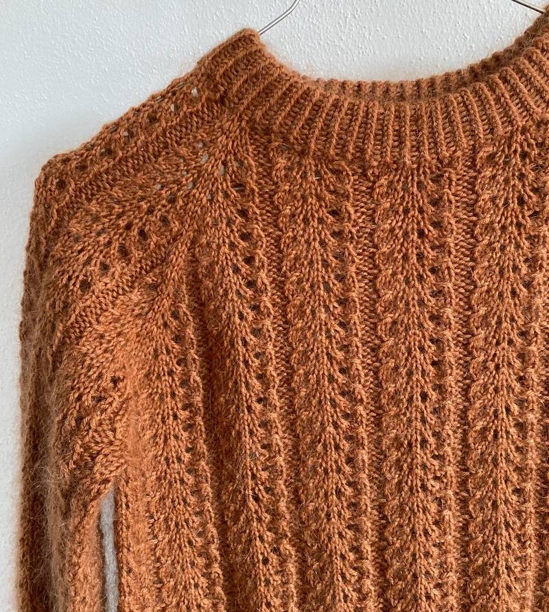 Acanthus Sweater Junior - English