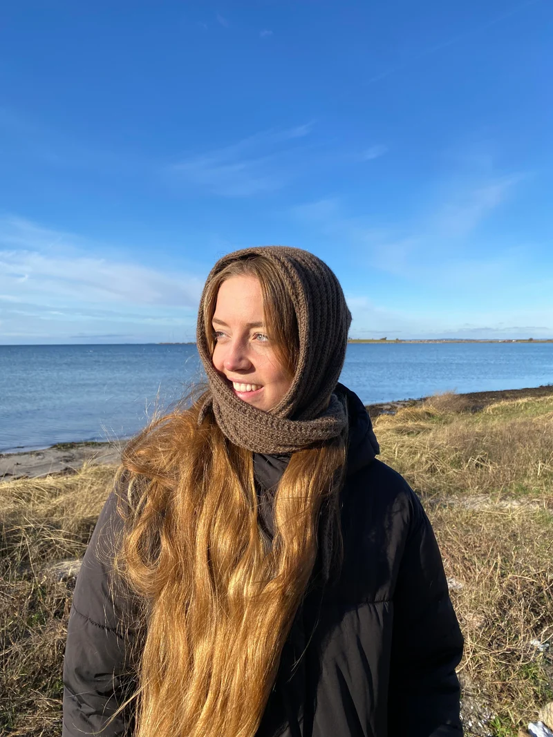 Cardamom Scarf - English