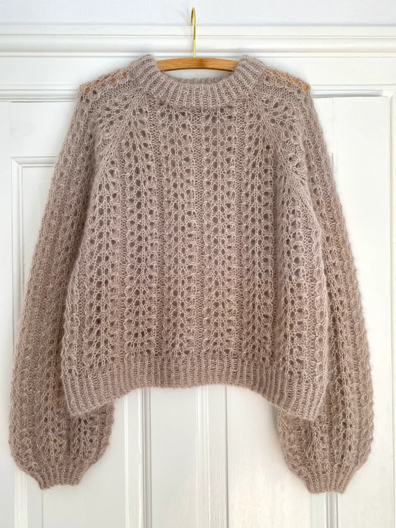 Acanthus Sweater Fluffy - English