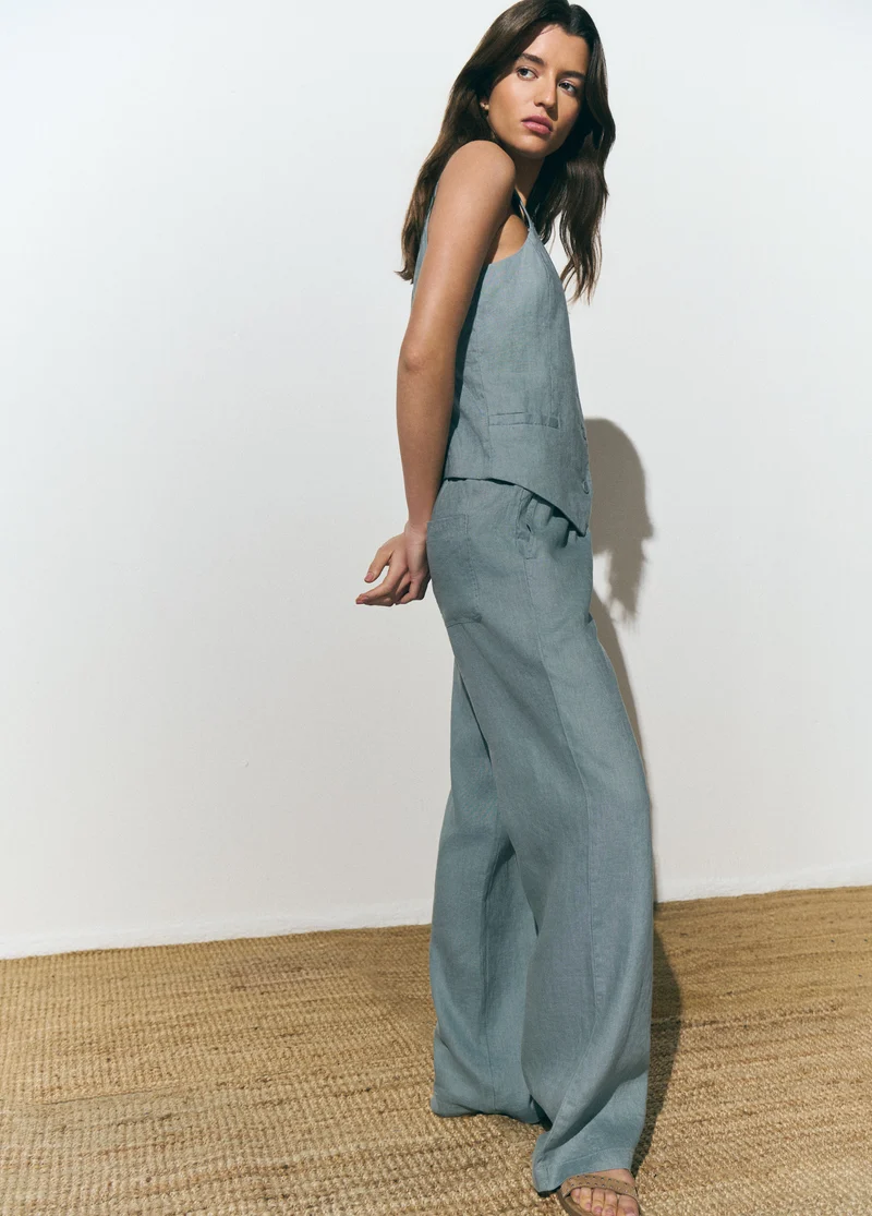 Linen trousers with pockets