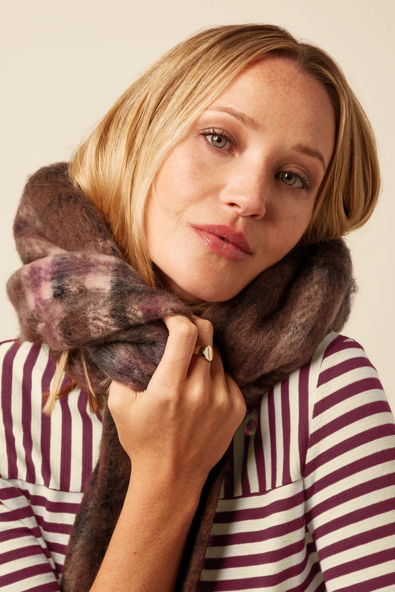 Check Scarf