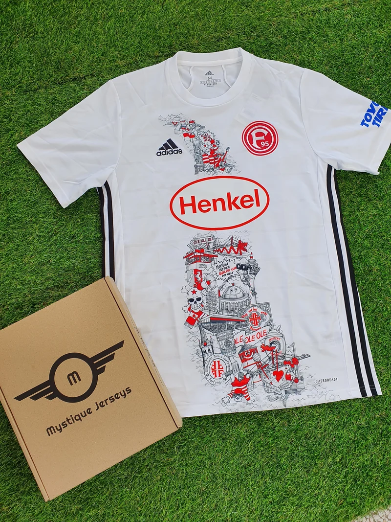 Geheimnisvolle Fußballtrikot-Box