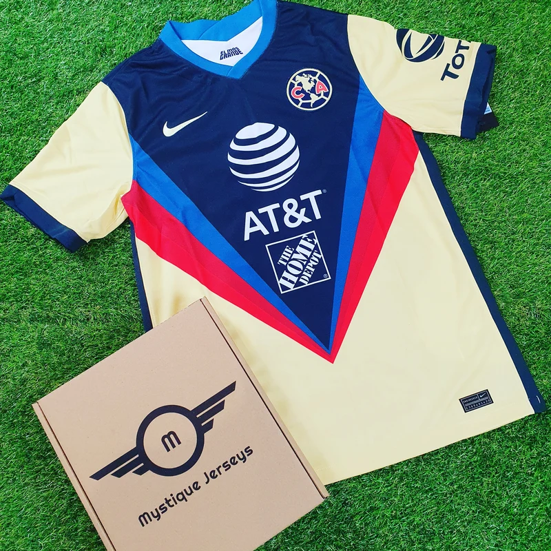 Geheimnisvolle Fußballtrikot-Box