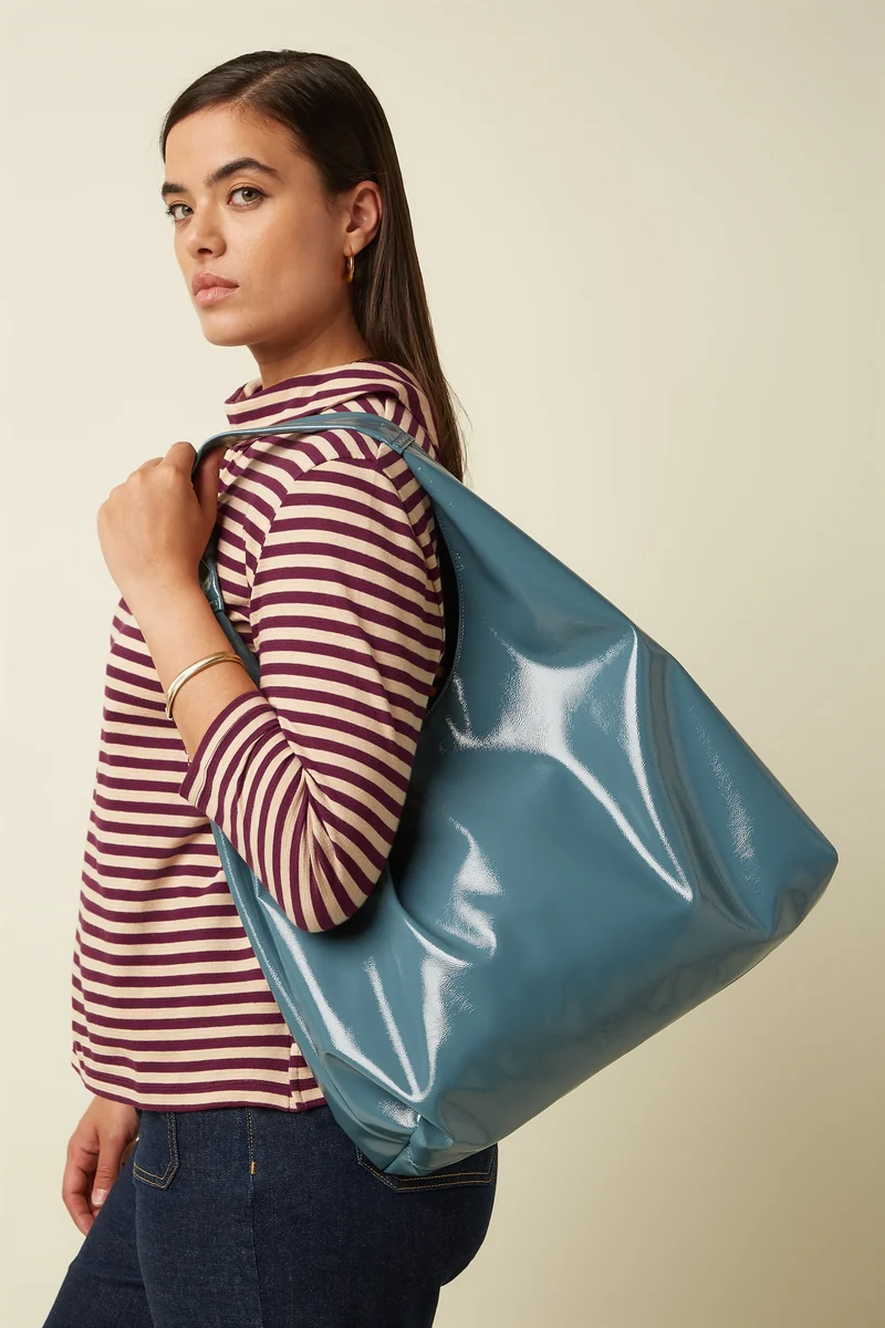 Glace Tote Patent Bag