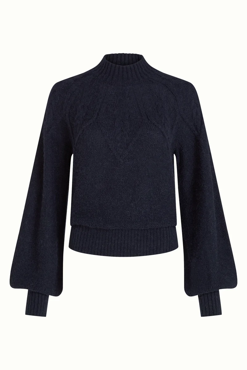 Joanie Raglan Top Orcia