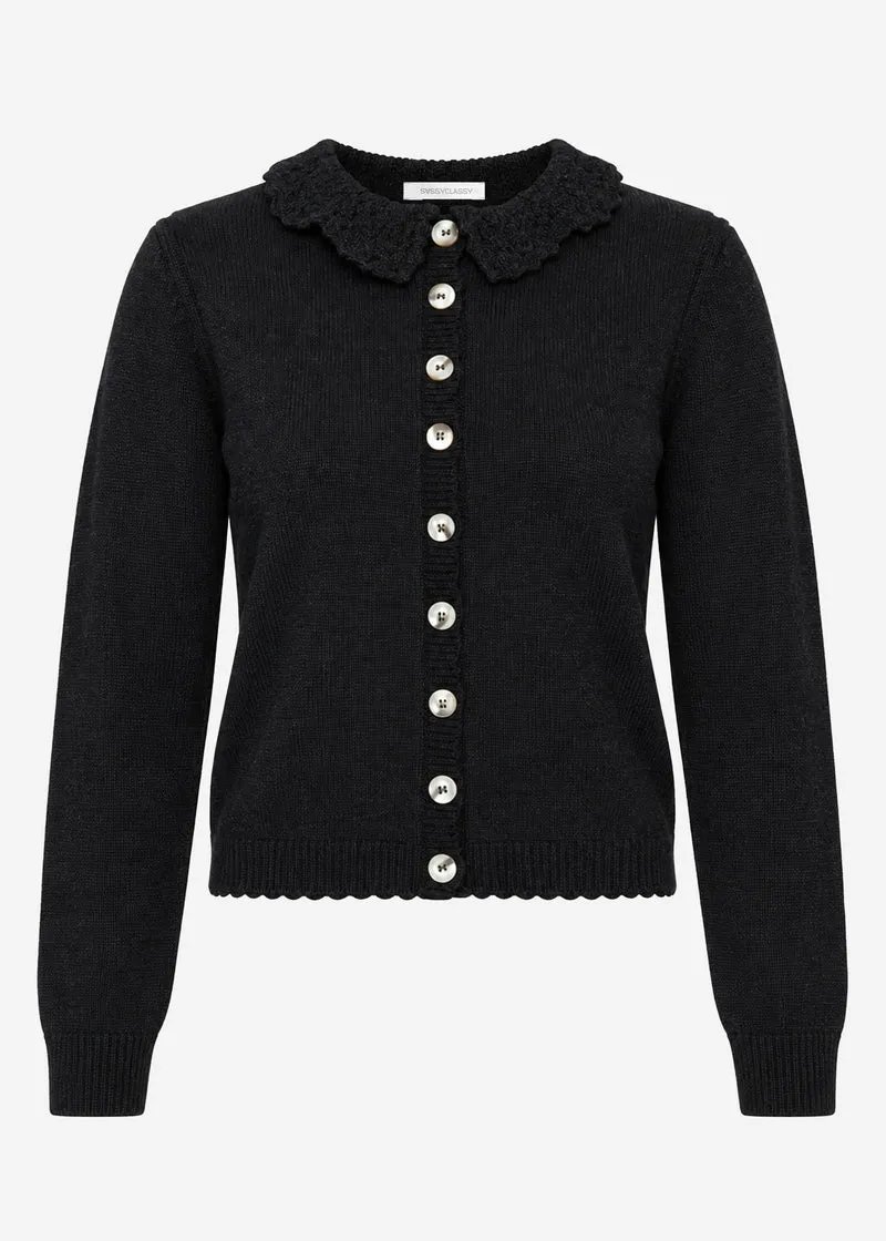 Strickjacke mit Häkelkragen - schwarz