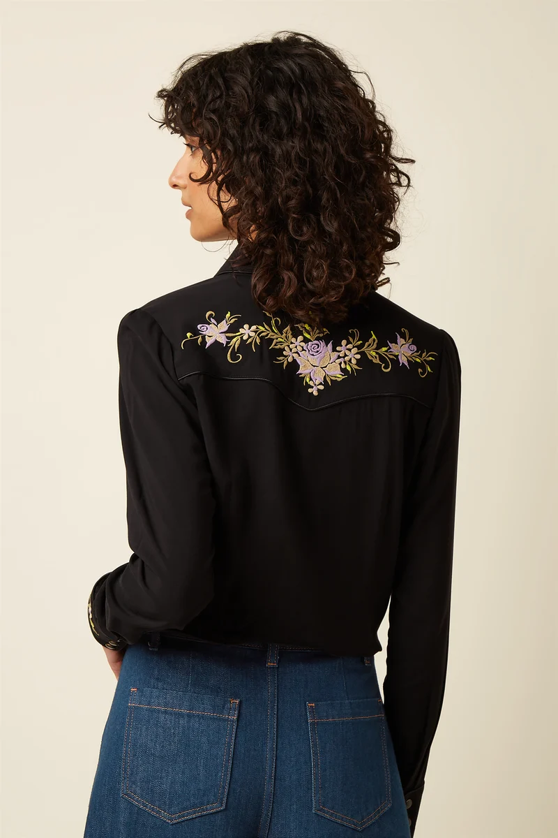 Western Blouse Rosetta Embroidery