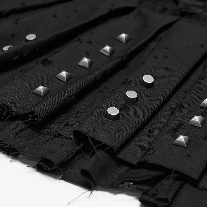 Punk-Rock für Damen mit Schnallenriemen, Nieten und Falten