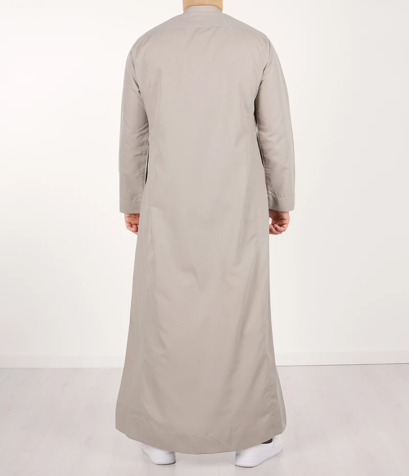 Qamis IND24 von Q4him – Cremegrau
