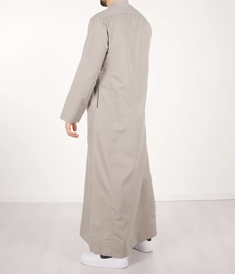 Qamis IND24 von Q4him – Cremegrau
