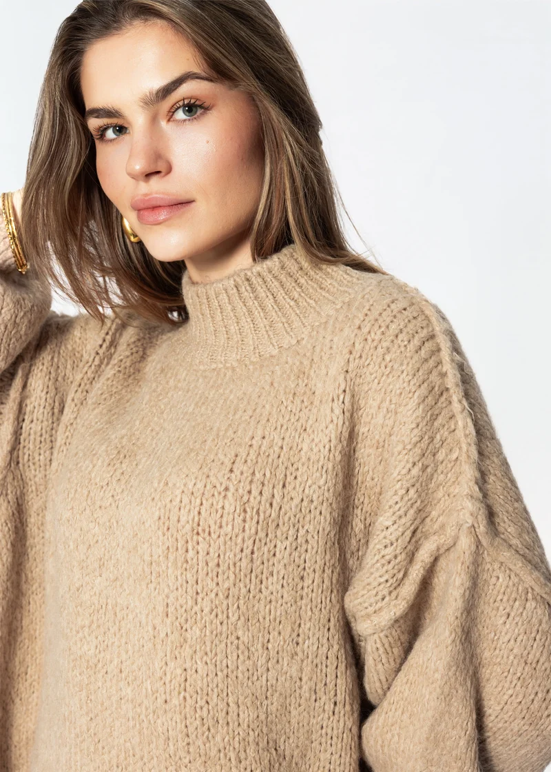 Oversized Grobstrickpullover - beige