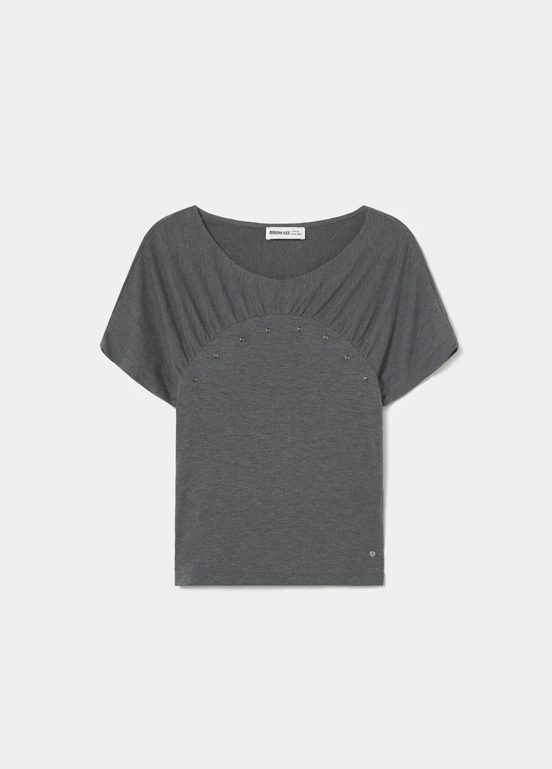 Studded front-cut T-shirt