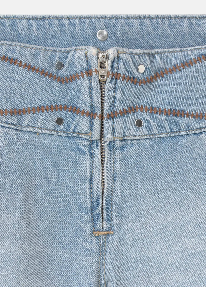 Wide embroidered waistband shorts