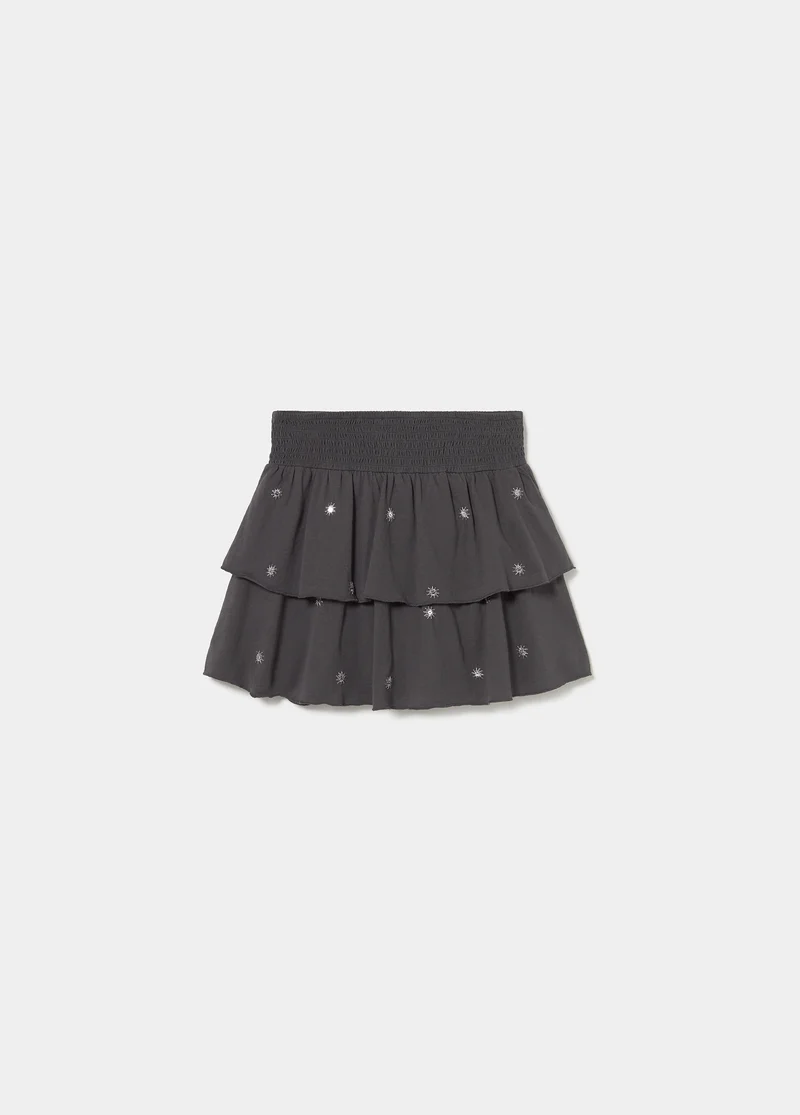 Smocked skirt with embroidery