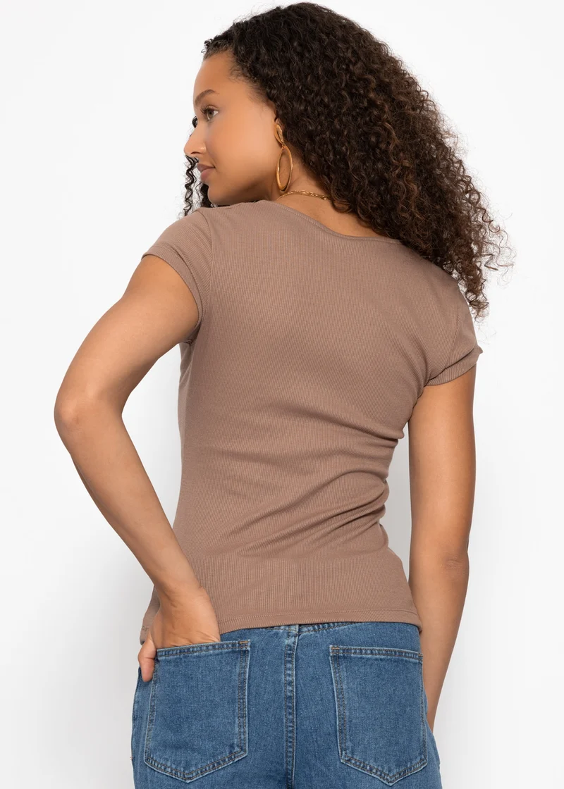 Geripptes T-Shirt mit Knopfleiste - taupe
