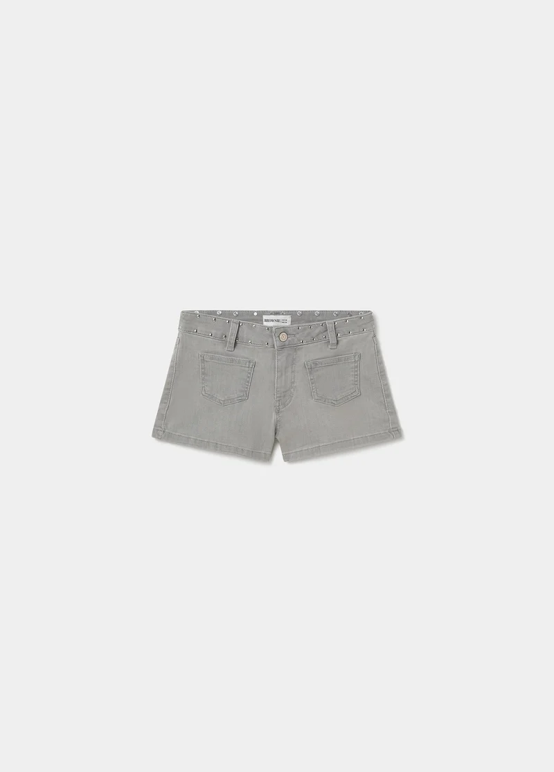 Star stud patch shorts