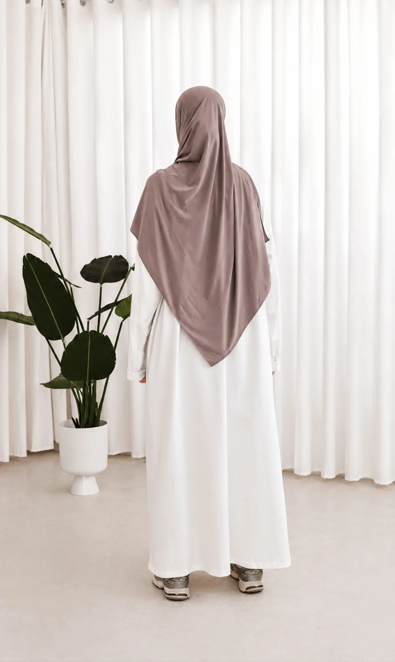 Bequemes Baumwoll-T-Shirt Abaya Busra