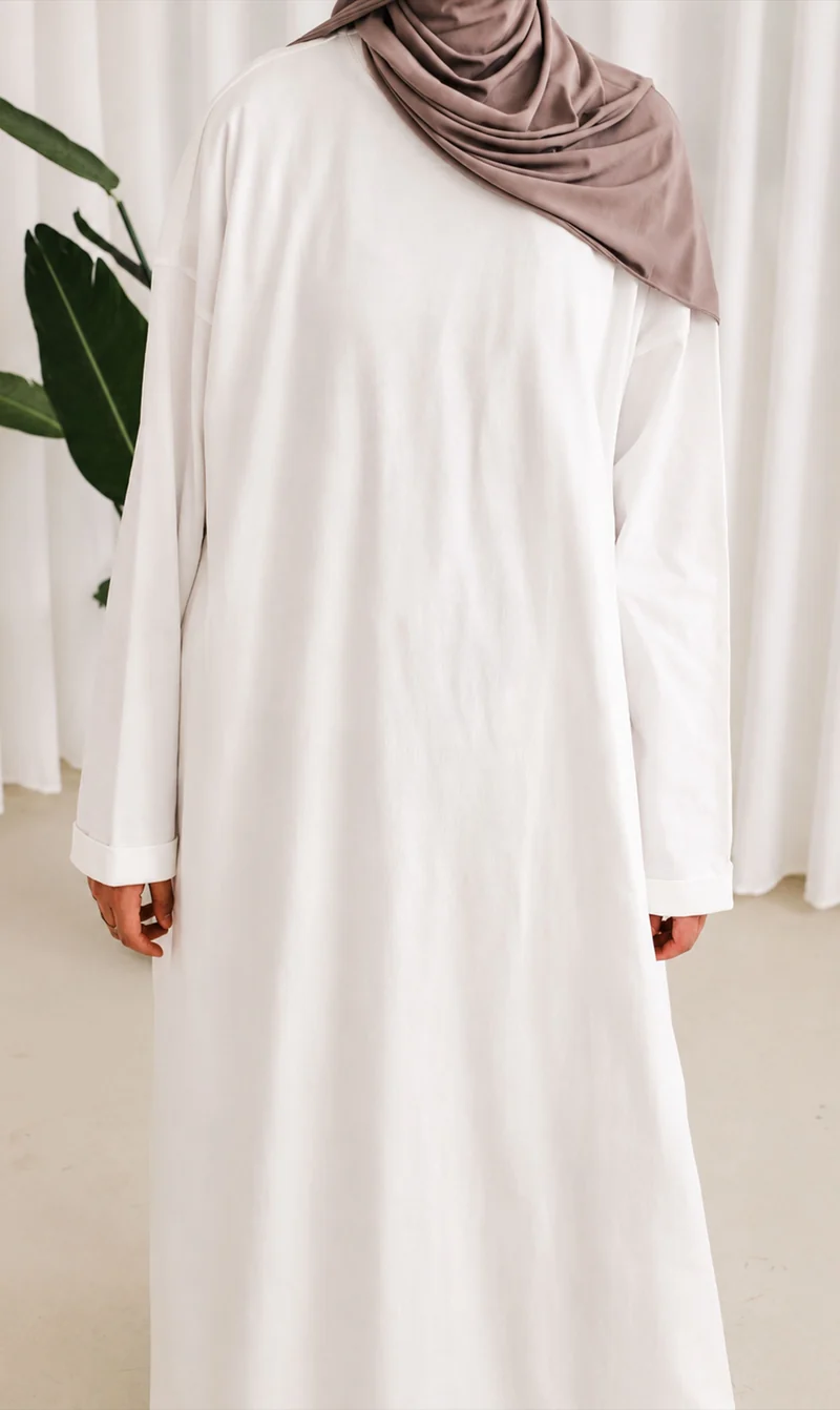 Bequemes Baumwoll-T-Shirt Abaya Busra