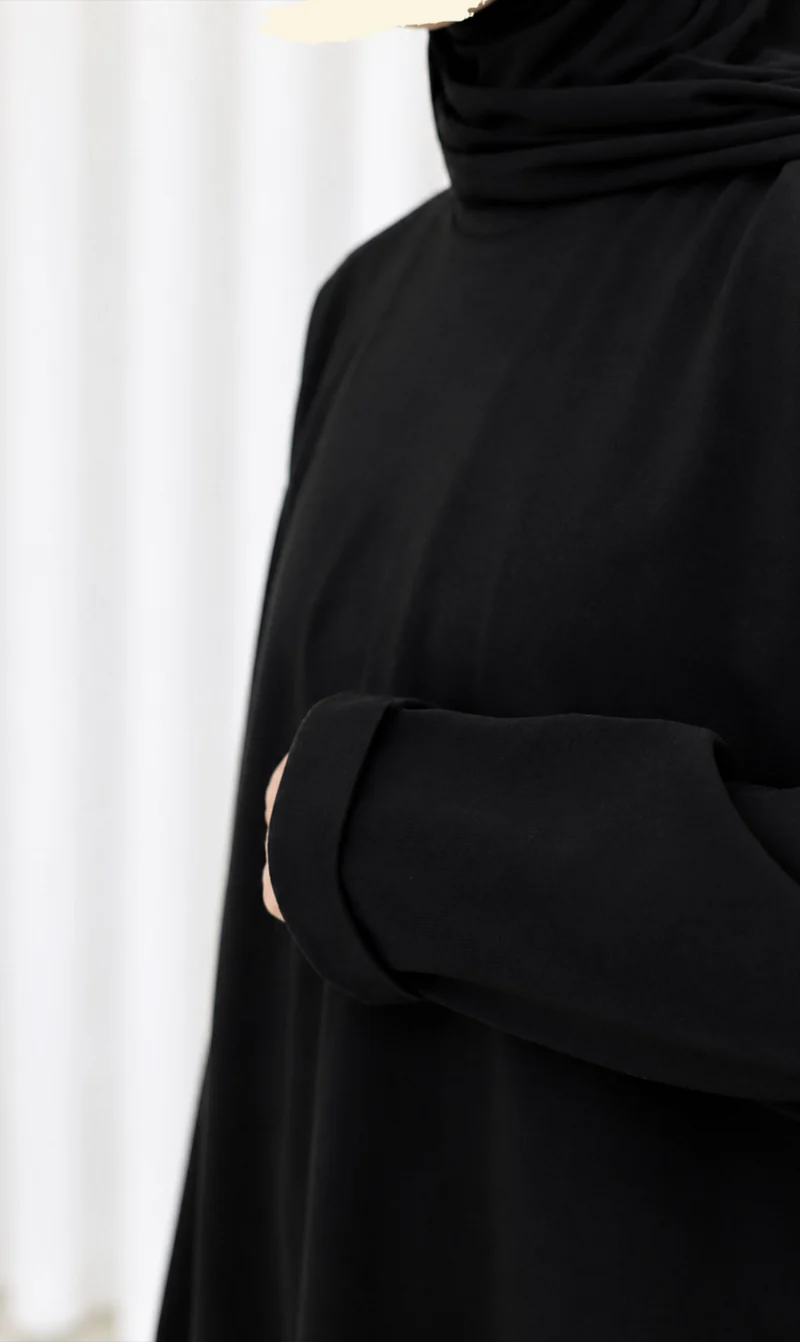 Bequemes Baumwoll-T-Shirt Abaya Busra