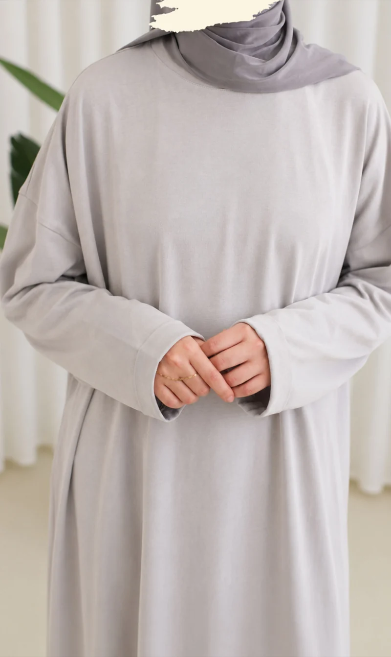 Bequemes Baumwoll-T-Shirt Abaya Busra