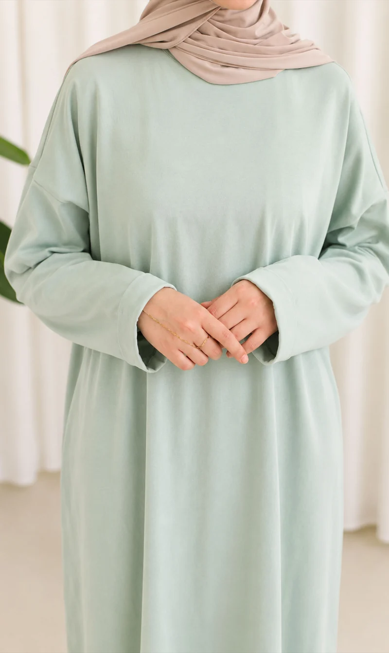 Bequemes Baumwoll-T-Shirt Abaya Busra
