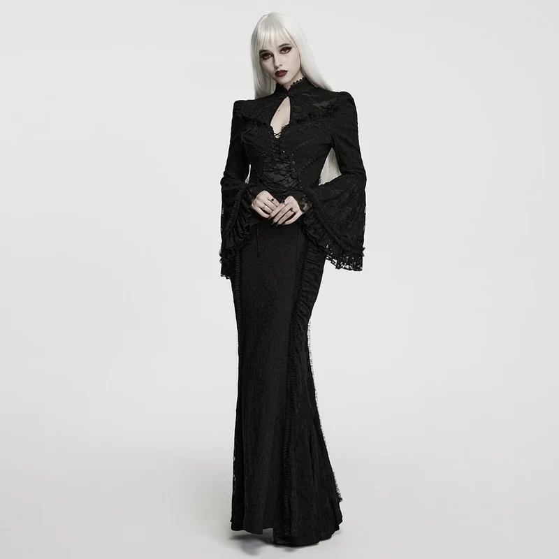 Schwarzes Gothic-Maxikleid für Damen mit Cut-outs, Schnürung, Kettenapplikationen und ausgestellten Ärmeln