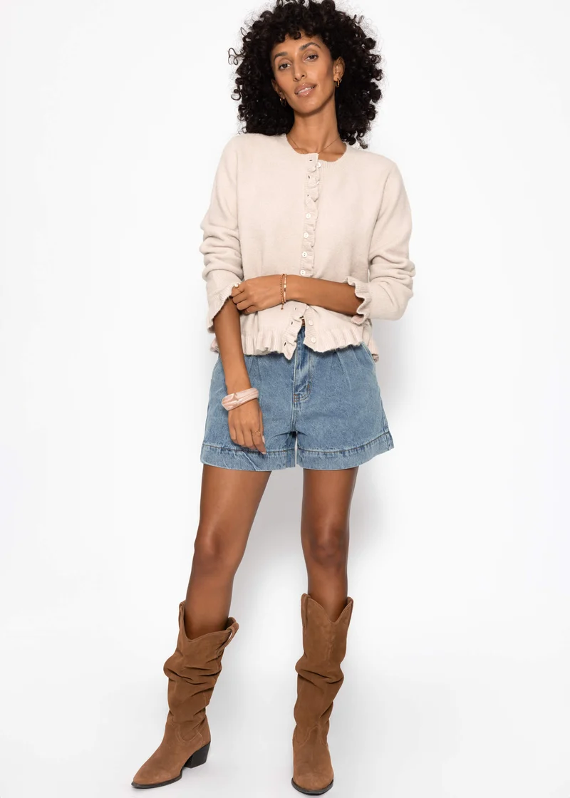 Cardigan mit Rüschen - beige